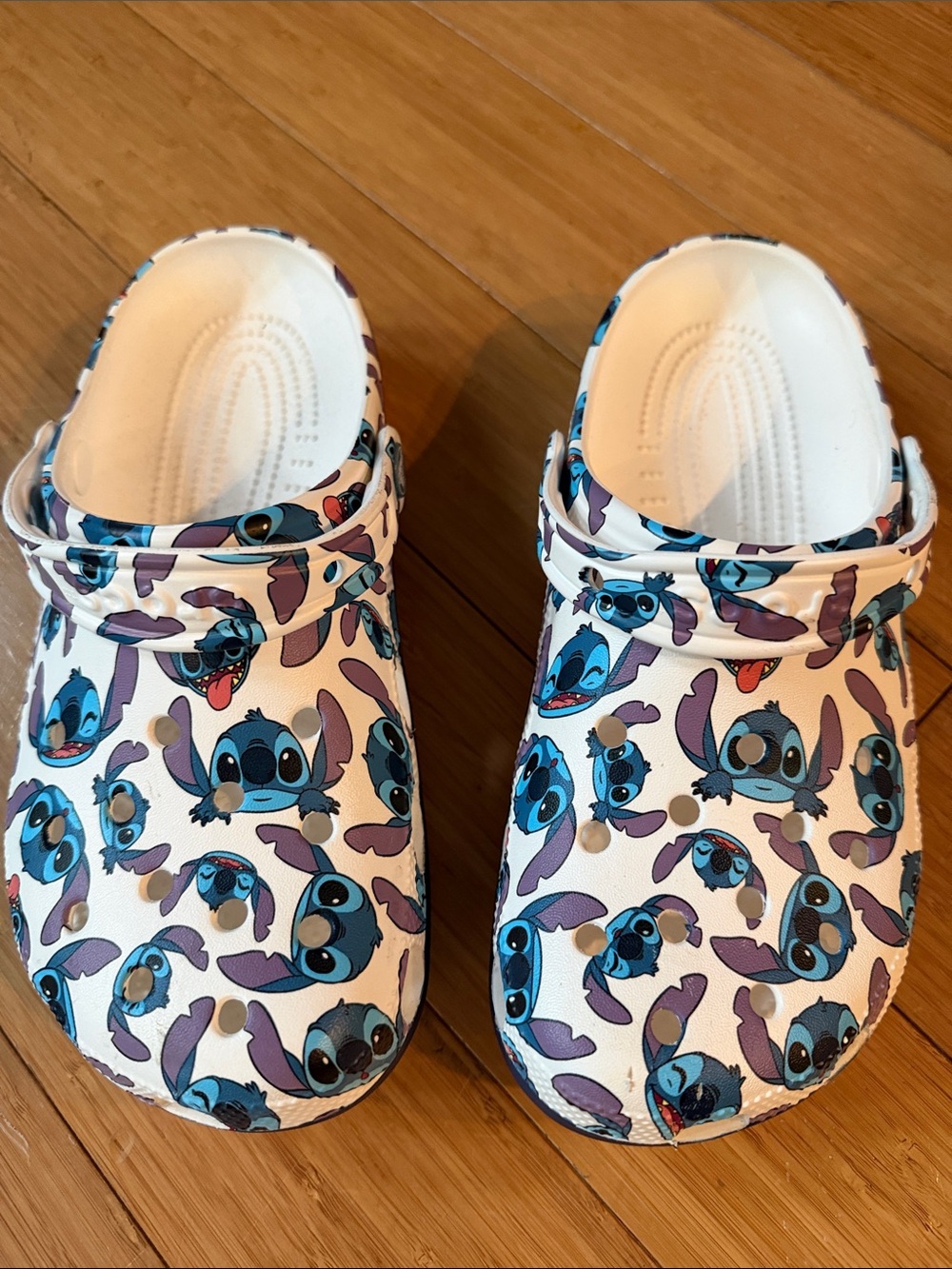 CROCS White Stitch Slip-On Clogs (Pair)